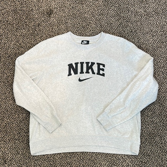 Nike Gray Sweatshirt - Picture 1 of 4